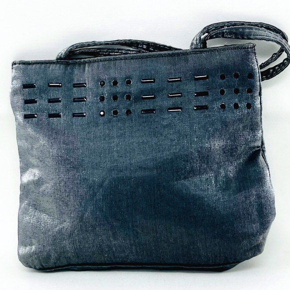 KENNETH COLE REACTION Small Silver Metallic Evening Bag with Beading - Picture 1 of 8